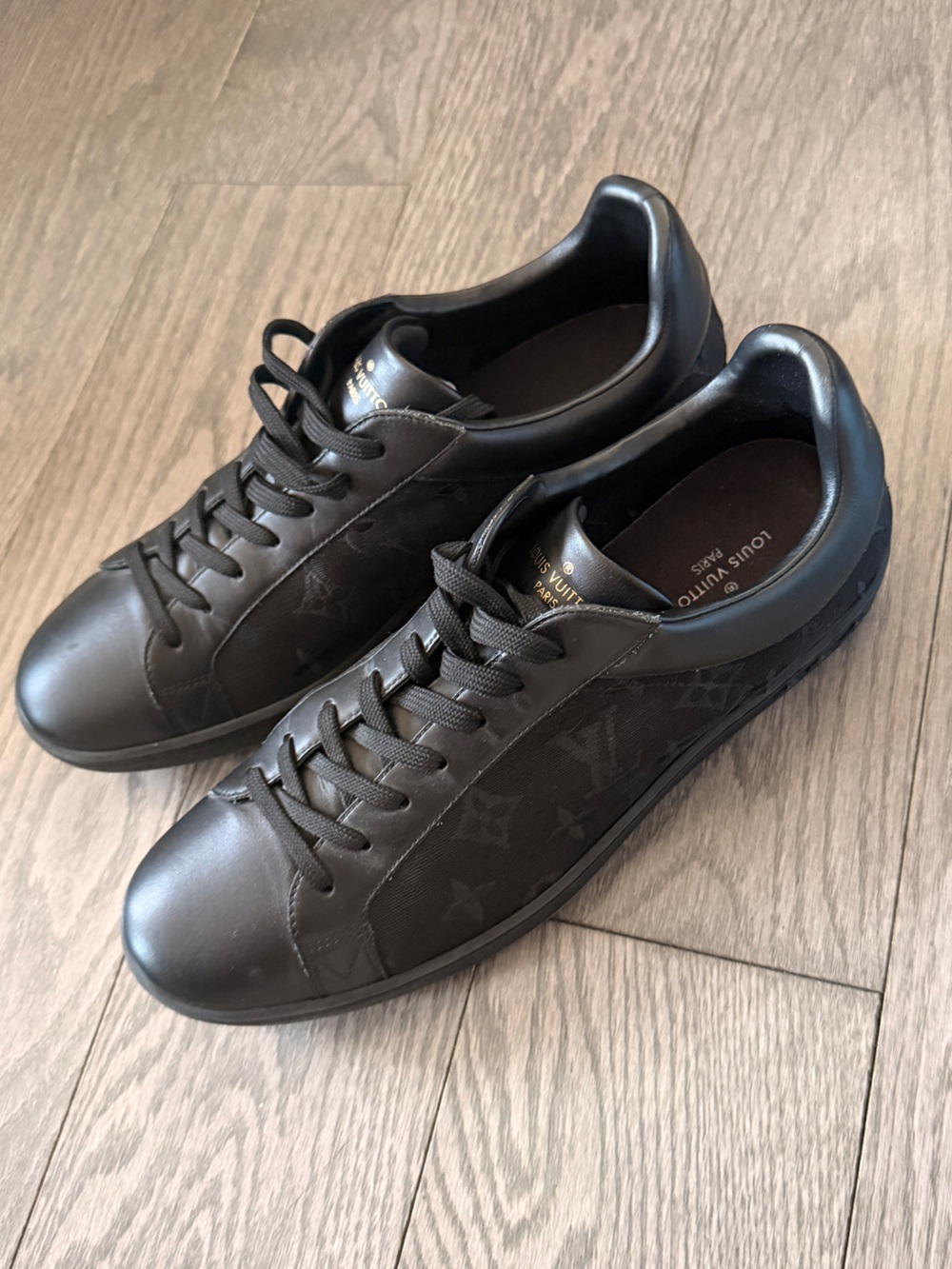 Louis Vuitton Men’s Brown Monogram Low-Top Sneakers
